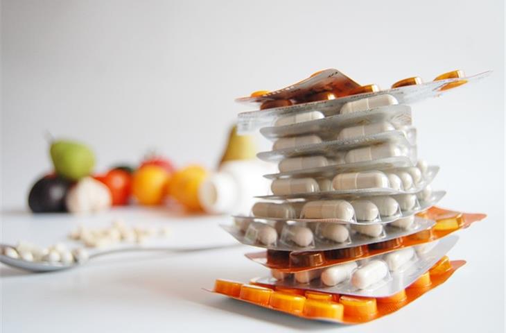 what speciality pharmacy dispenses osimertinib